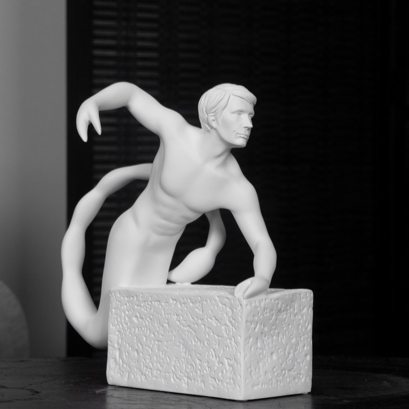 SCORPIO/ The Scorpion Male